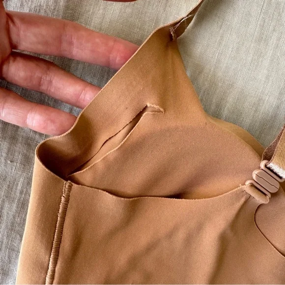 True & Co Women's True Body Triangle Convertible Strap Bra - Picture 7 of 12